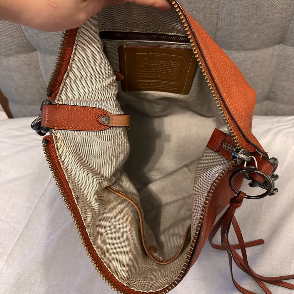 Coach Archive Ltd Ed Natural Pebbled Chili Leather LG Duffle Shoulder Bag RARE! - Picture 6 of 10
